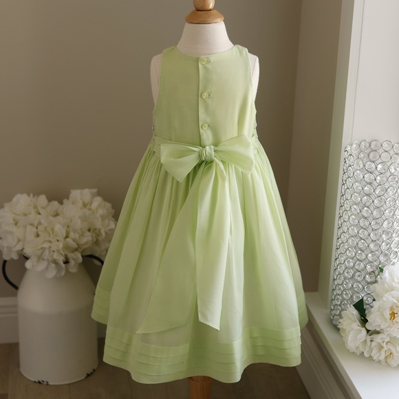 Green Smocked Dress Girls size 4 Luli & Me Embroidery Spring Summer Like New - Picture 5 of 6